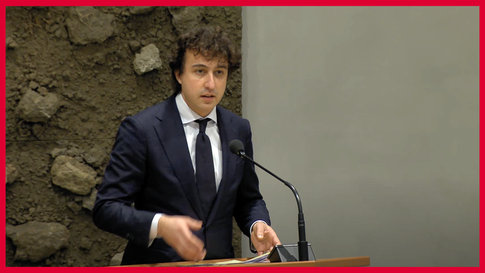 Afbeelding: Jesse Klaver in de Tweede Kamer
