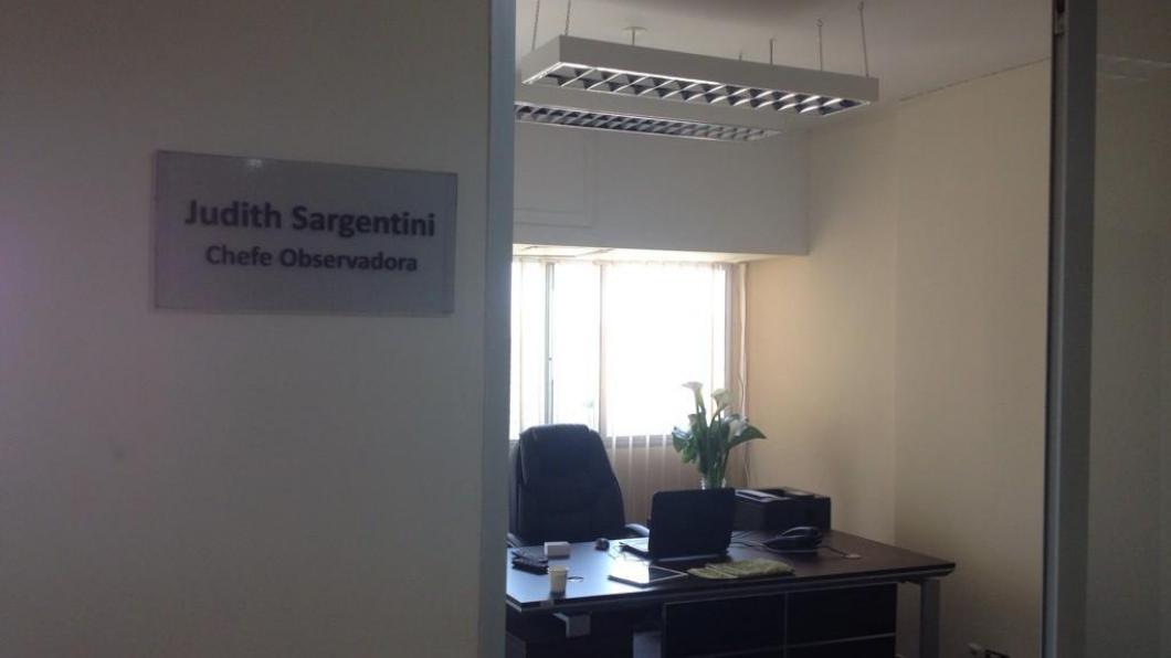 Als hoofdwaarnemer krijg je je eigen kantoortje.